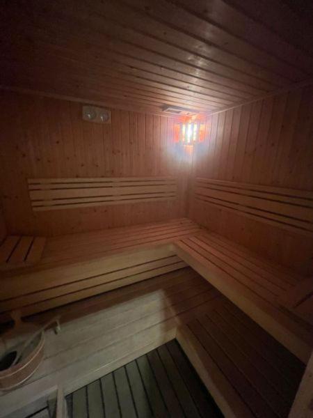 Lesny Zakatek Panzió Smardzewice Kültér fotó