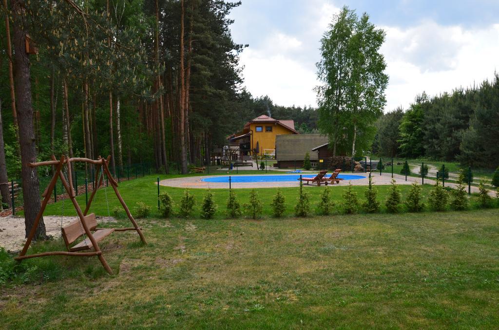 Lesny Zakatek Panzió Smardzewice Kültér fotó