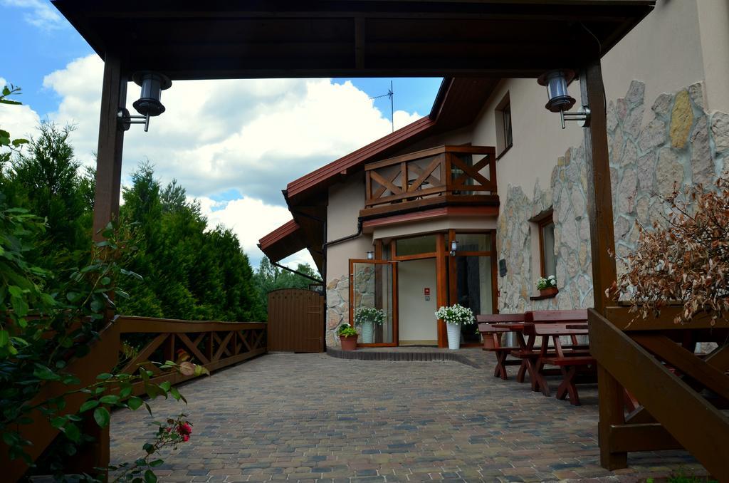 Lesny Zakatek Panzió Smardzewice Kültér fotó