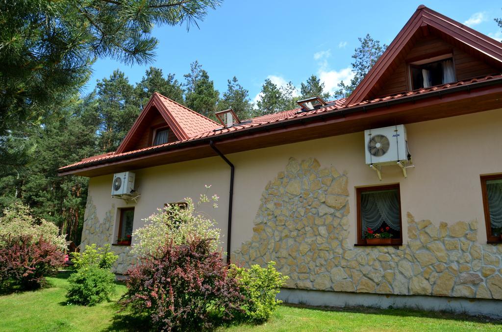 Lesny Zakatek Panzió Smardzewice Kültér fotó