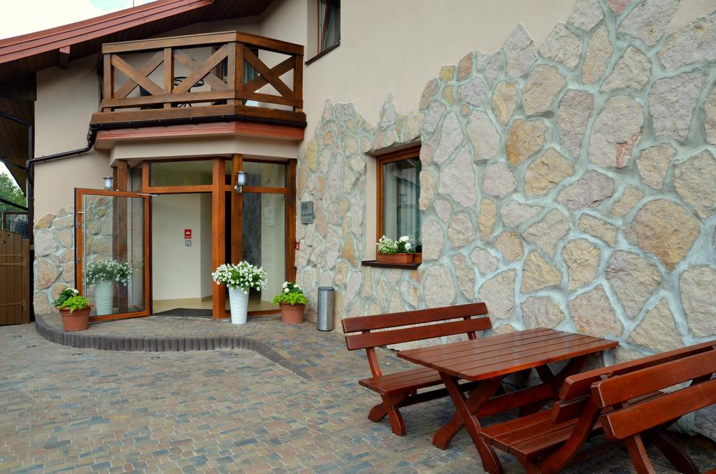Lesny Zakatek Panzió Smardzewice Kültér fotó