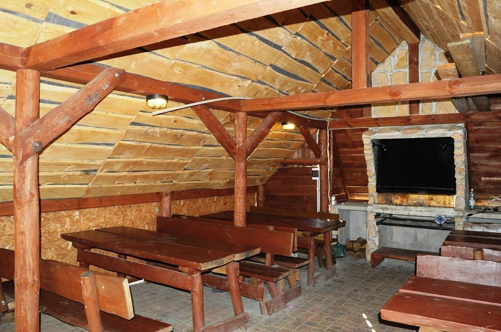 Lesny Zakatek Panzió Smardzewice Kültér fotó